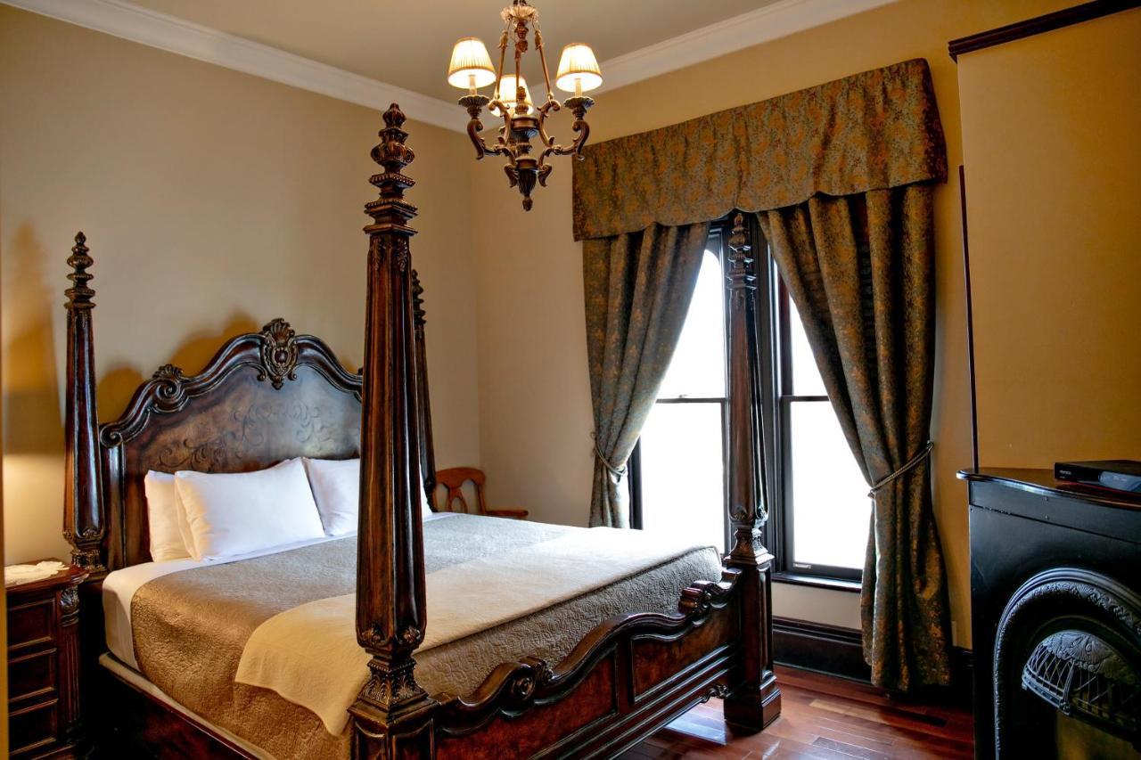Puddicombe House Hotel New Hamburg Eksteriør billede